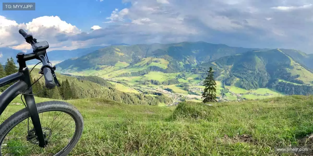 锁定直播间,见证奇迹发生!🏀 实时弹幕互动,一起嗨翻全场!